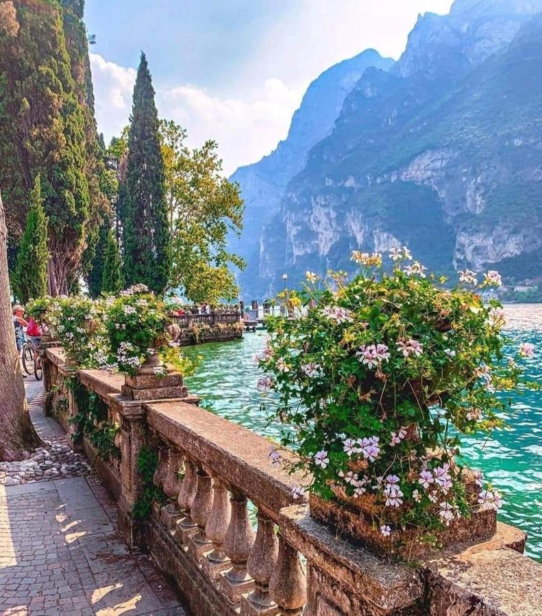 Green Relax Apartment Riva del Garda Esterno foto